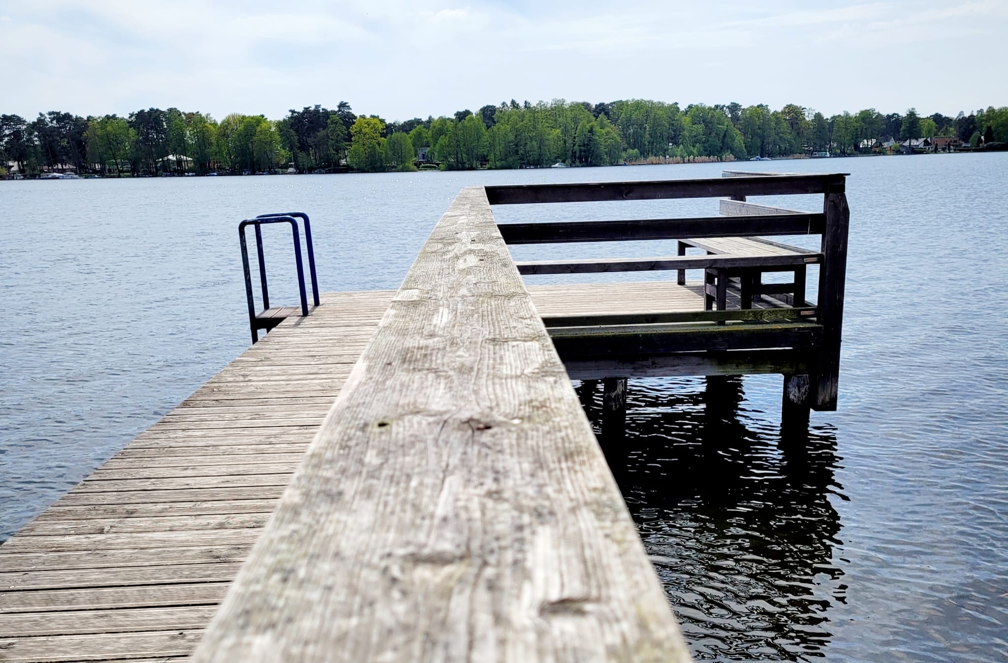 Ein Steg am Krüpelsee